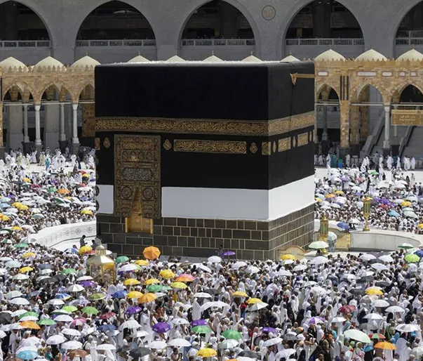 294 7 Nights 3 Star Umrah Packages from USA