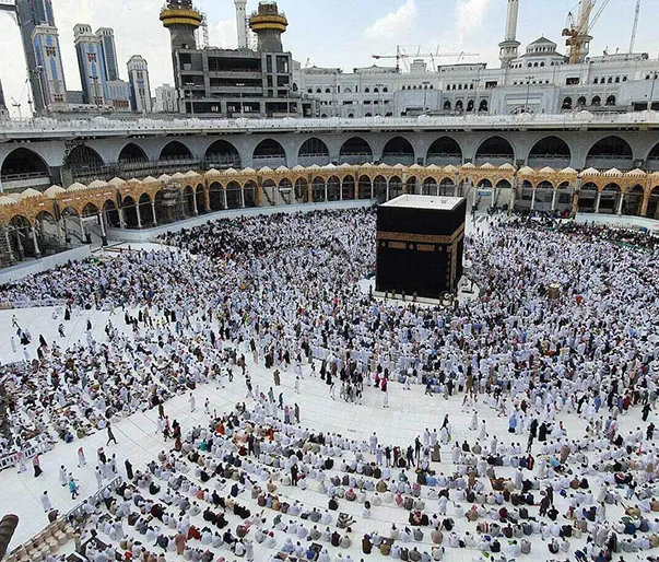 10 Nights 3 Star Umrah Packages from USA