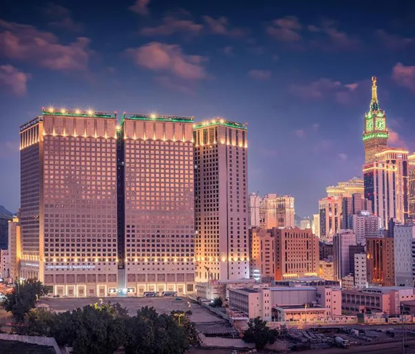7 Nights 3 Star Umrah Package from USA