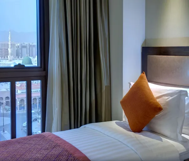 5 Nights 5 Star Umrah Package from USA