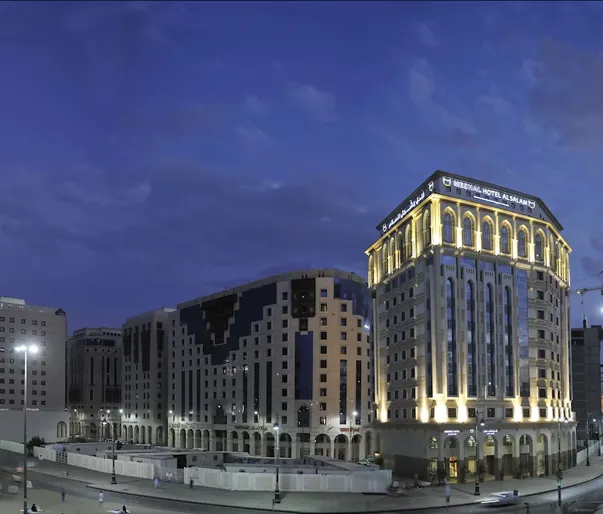 10 Nights 4 Star Umrah Package from USA