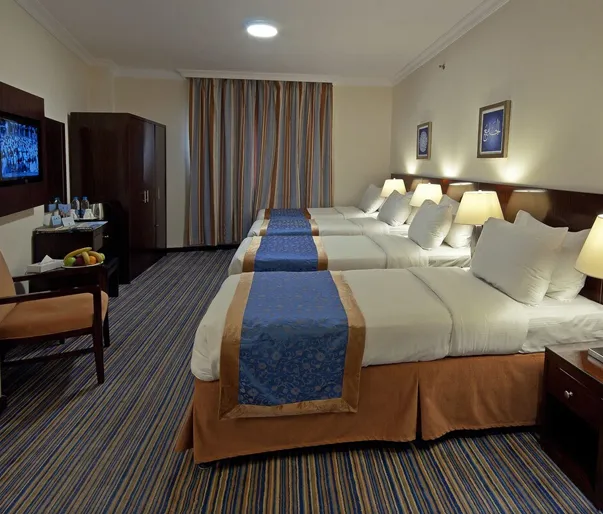 10 Nights 3 Star Umrah Packages from USA