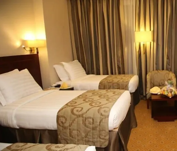 10 Nights 4 Star Umrah Packages from USA
